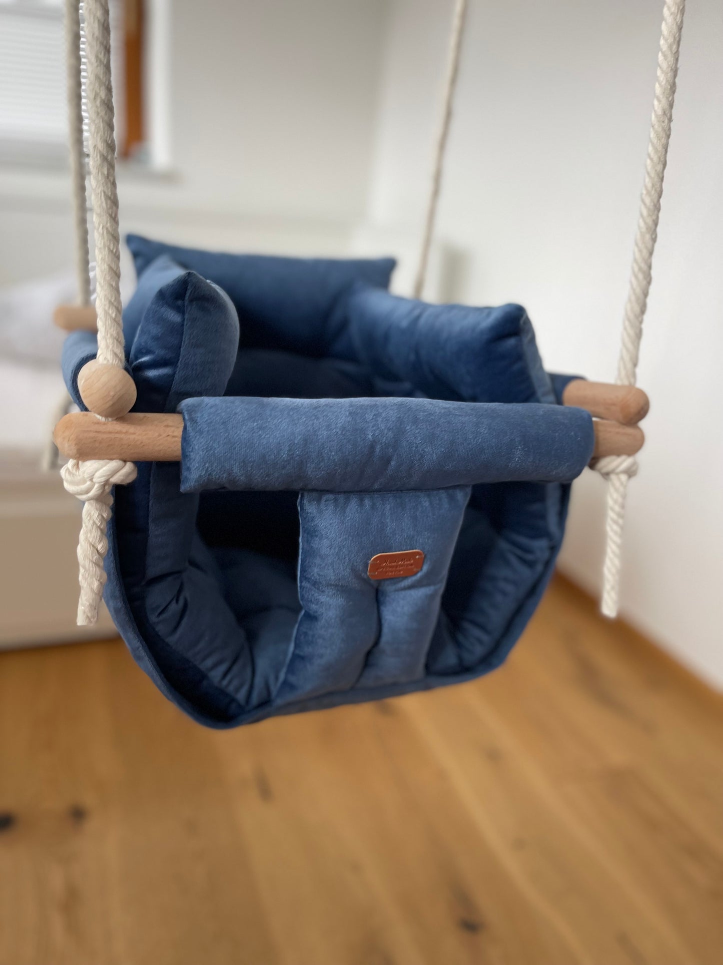 Luxury Royal Blue Ljuljaška - Ručno rađena ljuljaška za bebe