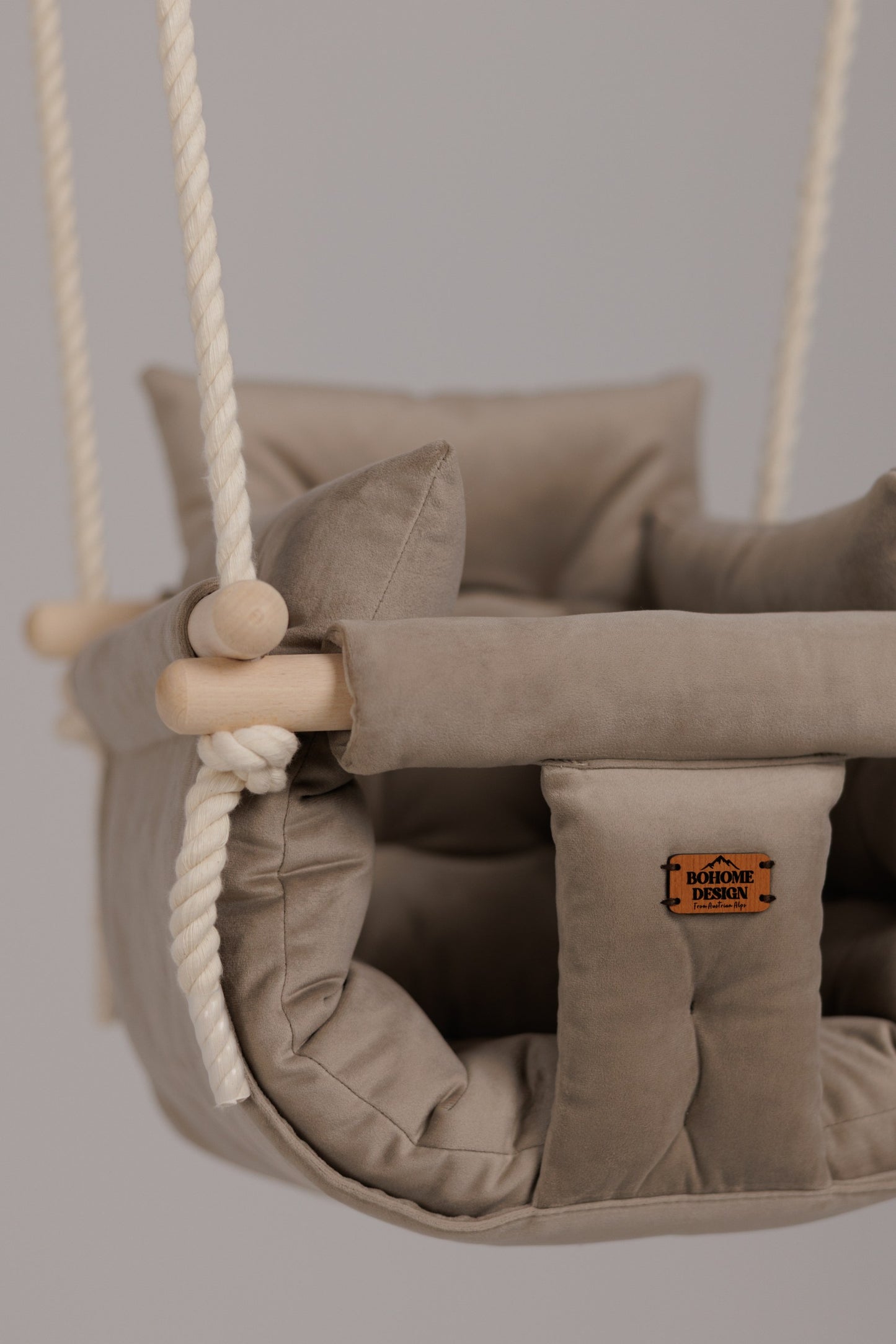 Luxury Sand Beige - Ručno rađena ljuljaška za bebe