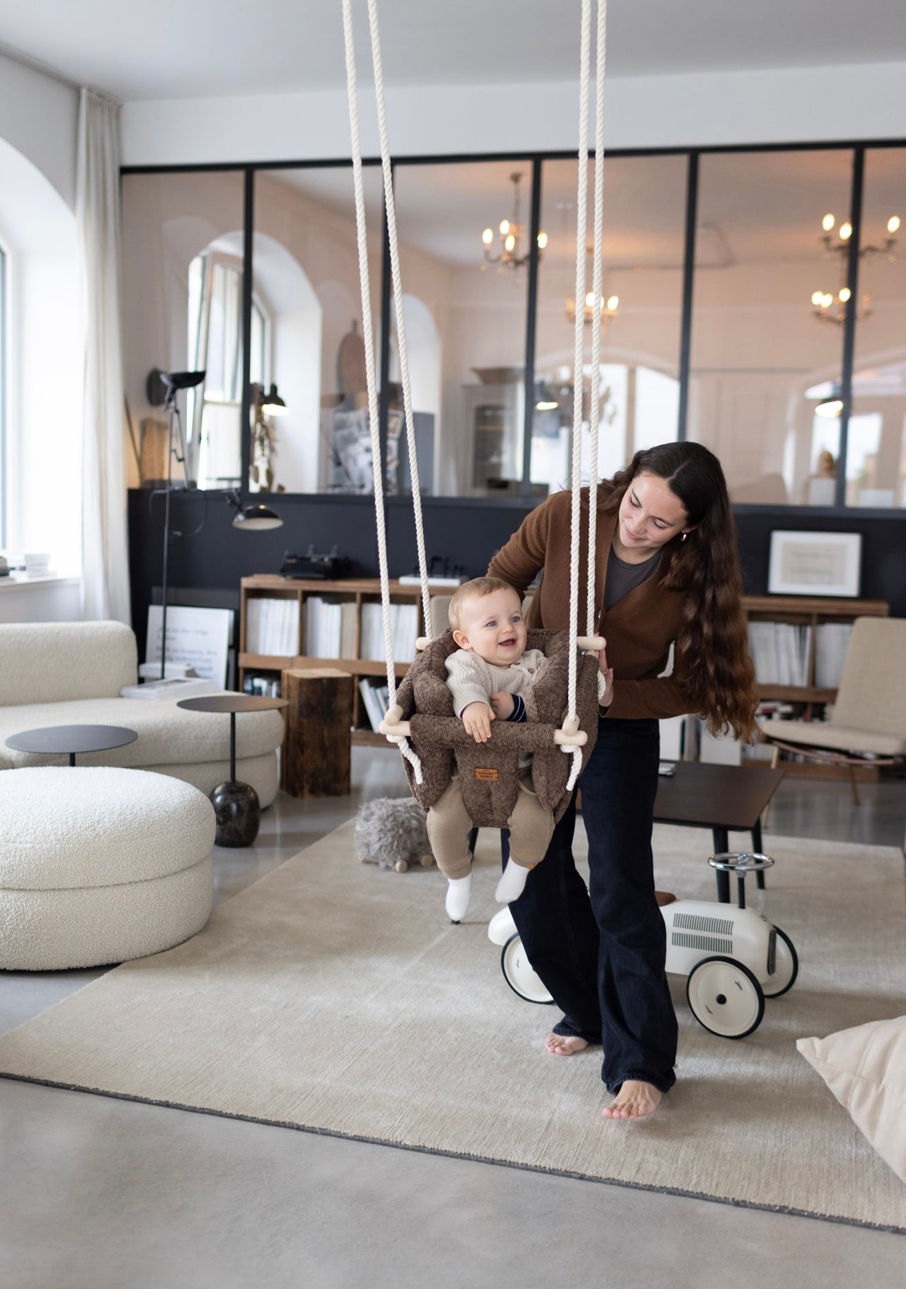 Alpine Chalet Premium Ljuljaška - Ručno rađena ljuljaška za bebe