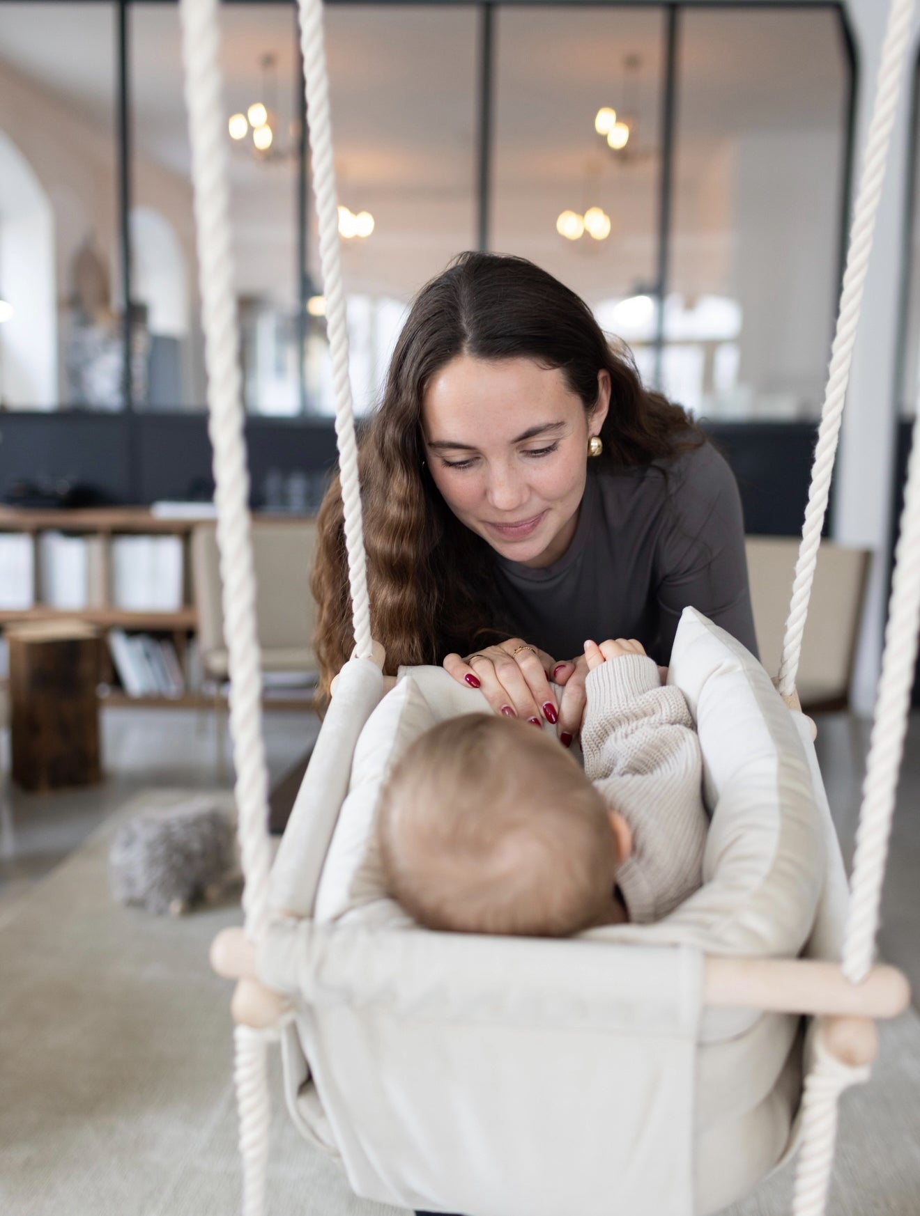 Luxury Cappuccino Ljuljaška - Ručno rađena ljuljaška za bebe